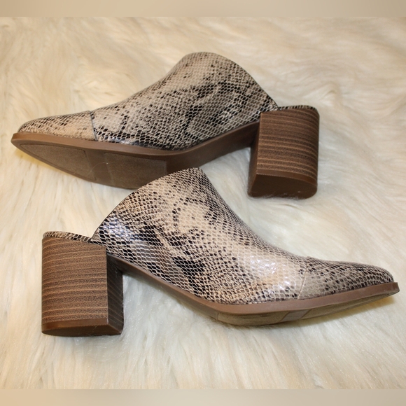 LC Tan Faux Leather Anima Snake Print Pointed Toe Chunky Block Heel Mules Shoes - Picture 11 of 12